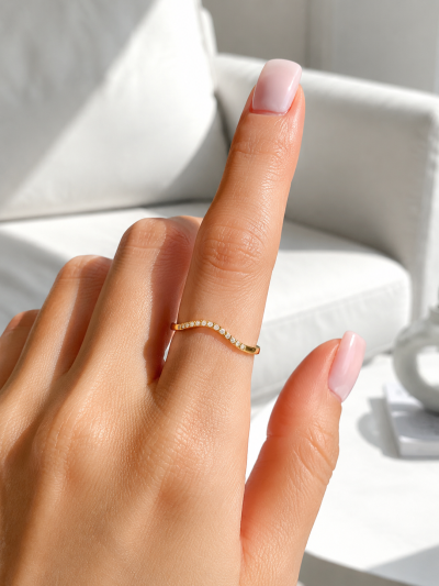 不鏽鋼｜Noelle Ring 126｜弧形排鑽戒指